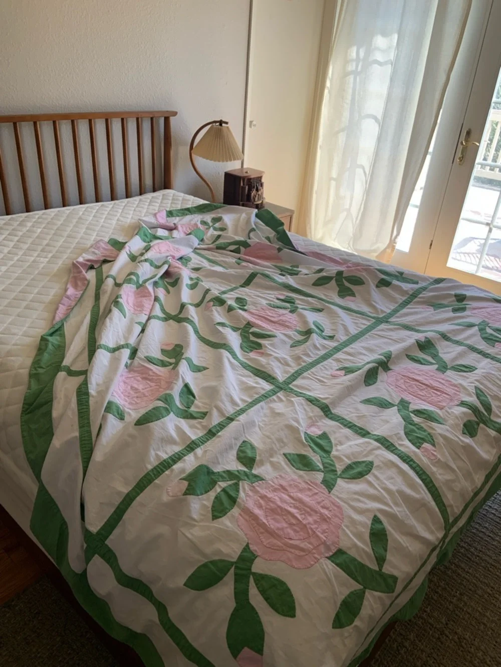 Vintage Floral Patchwork Quilt - Pink and Green Cotton Bedspread